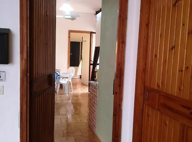 アパート Marinella サンテウフェミア・ラメーツィア