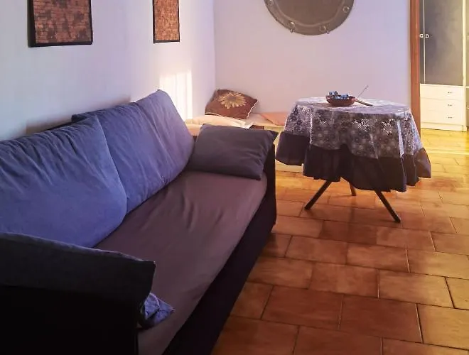 Marinella アパート